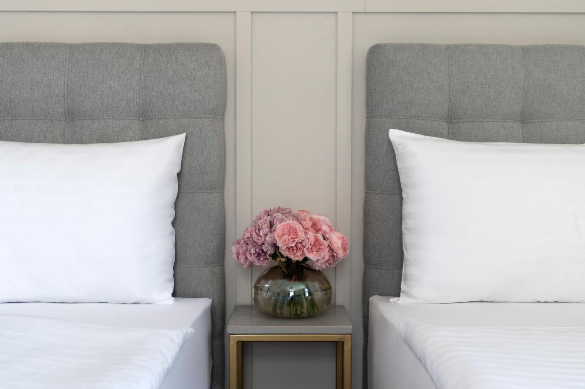 Encore Boutique Residence By Dwellfort Prague Luaran gambar